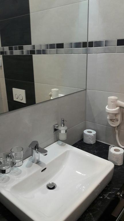Sun Apartments Мостар Екстер'єр фото